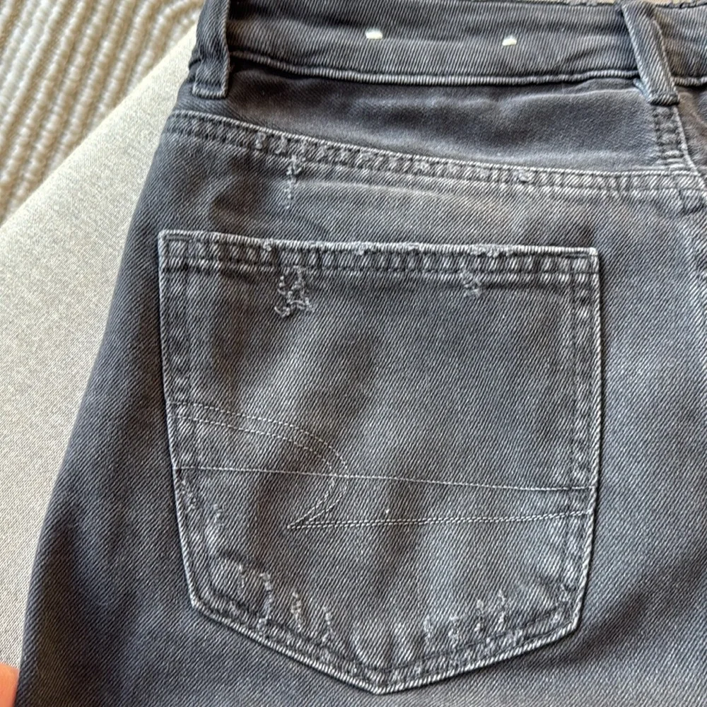 American Eagle Black Denim Shorts size 2
